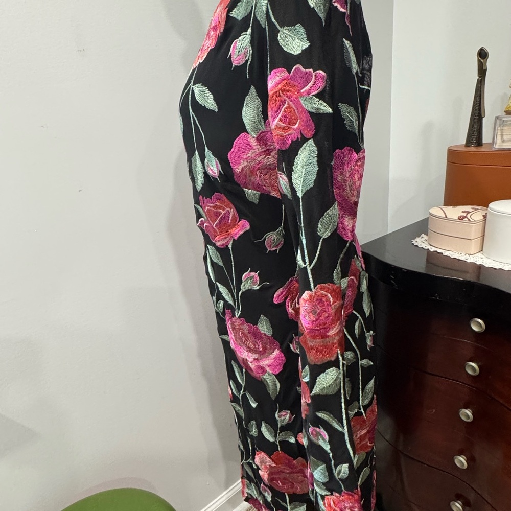 SIENA Floral Black and Pink Dress - Picture 4 of 11